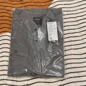 DUER Performance Flannel Button Down Size Medium NWT